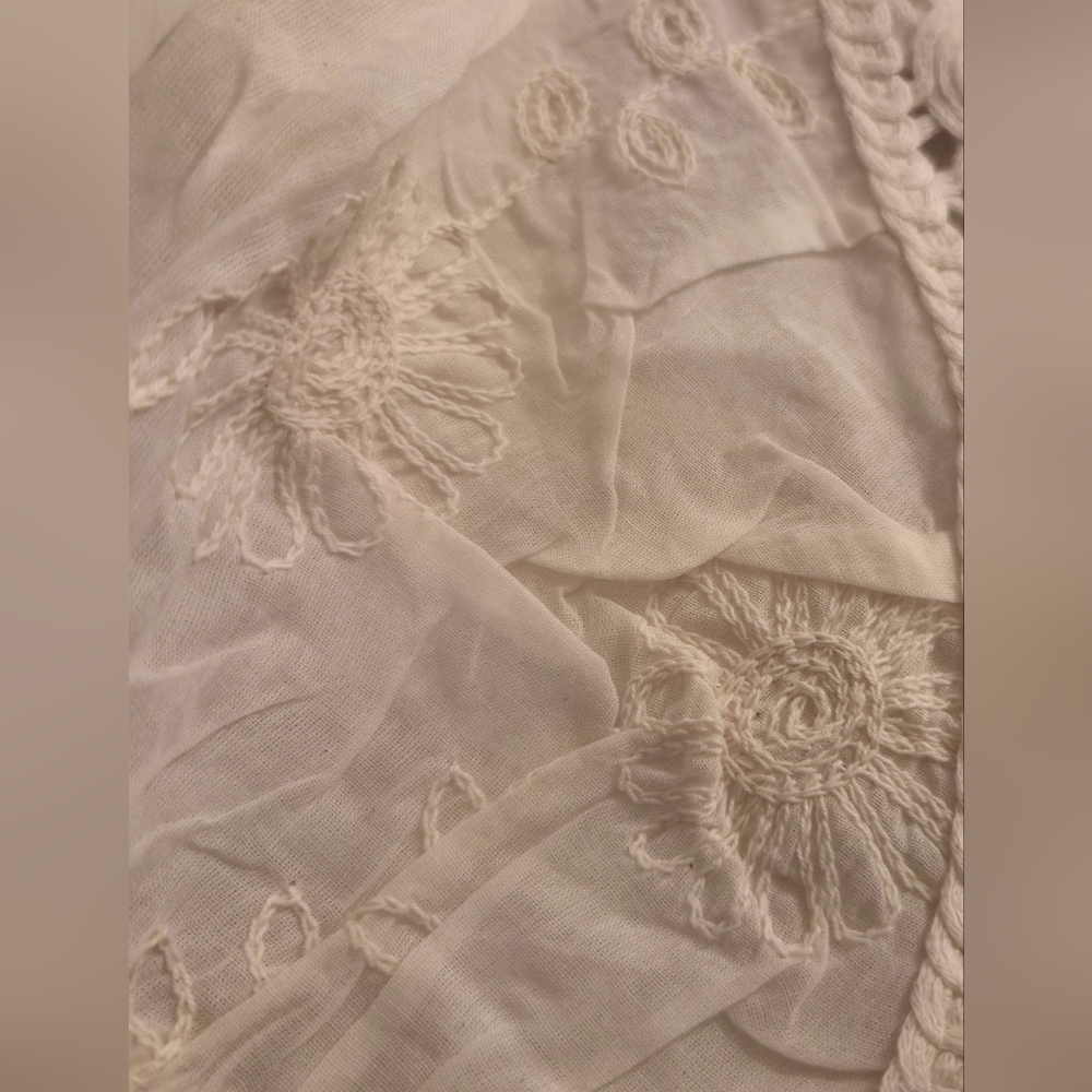 AZ Elegant Crochet Lace Blouse in Cream With Ruffled Sleeves & Fringe - Picture 7 of 10